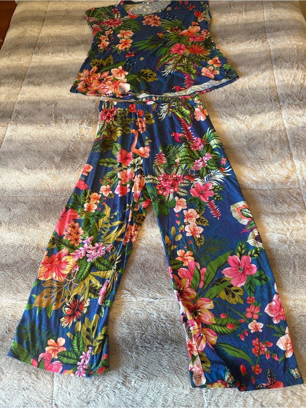 Johnny Was Navy Tropical Floral Two-Piece Lounge Set - Picture 2 of 11